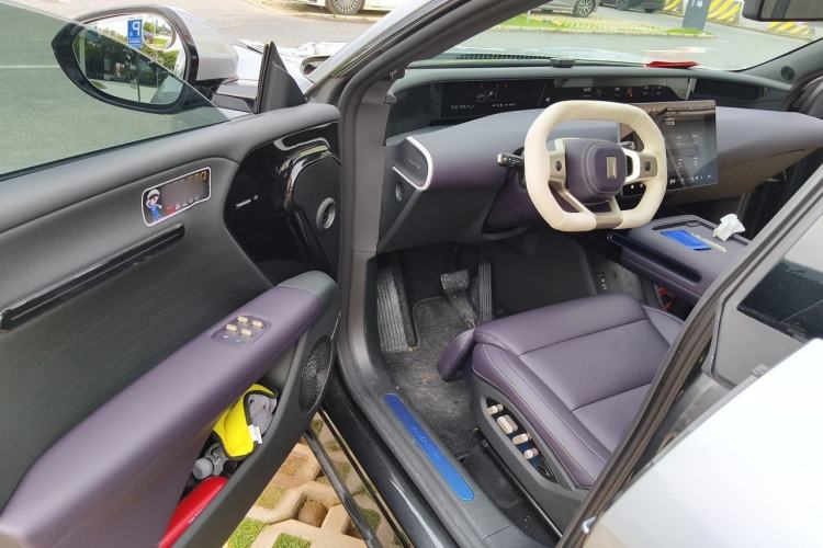 Used Avatr 07 2026 Elite Range-Extended Version 52.01kWh Driver Seat