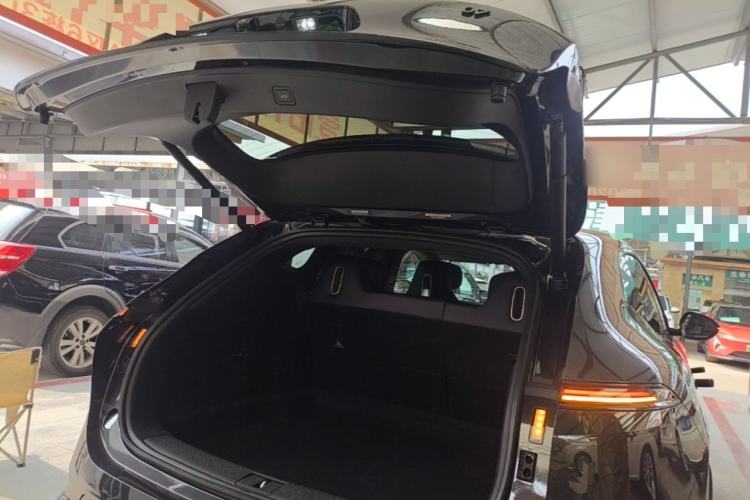 Used Avatr 07 2026 Ultra Pure-Electric All-Wheel-Drive Version Trunk