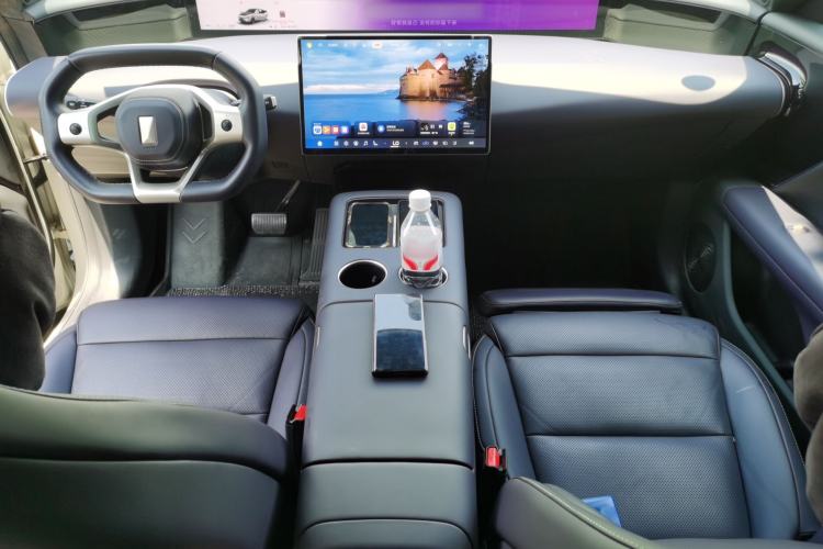 Used Avatr 07 2026 Ultra Pure-Electric All-Wheel-Drive Version Center Console