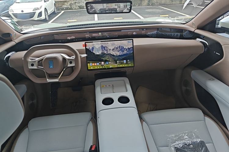 Used Avatr 07 2026 Elite Range-Extended Version Center Console