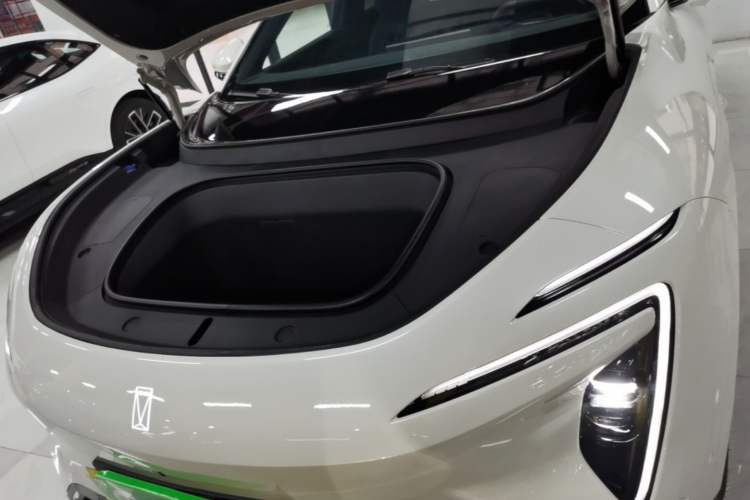 Used Avatr 07 2026 Ultra Pure-Electric All-Wheel-Drive Version Engine Bay