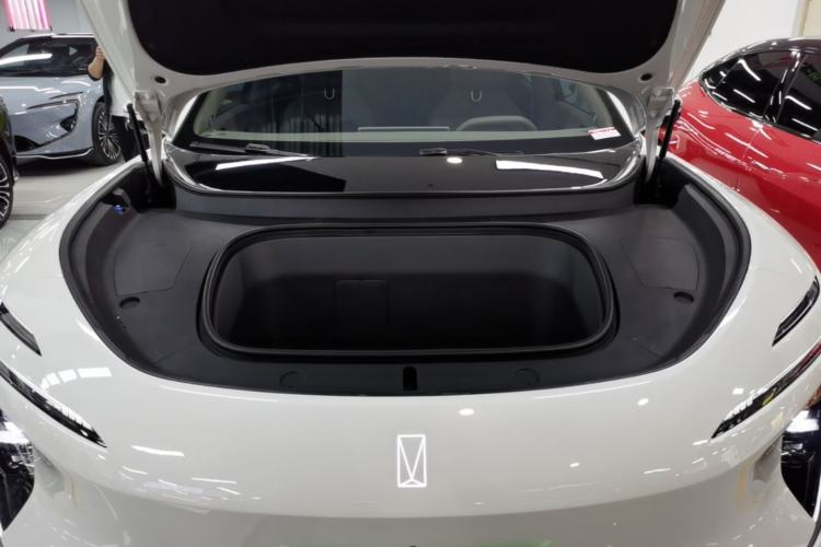 Used Avatr 07 2026 Ultra Pure-Electric All-Wheel-Drive Version Engine Bay