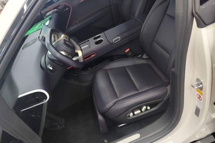 Used Avatr 07 2026 Ultra Pure-Electric All-Wheel-Drive Version Left Front Seat
