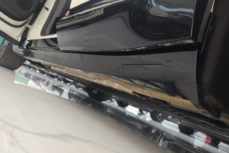Used Avatr 07 2026 Max+ Range-Extended Version 52.01kWh Left Side Sill