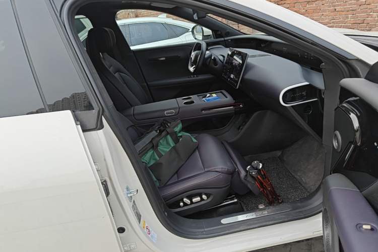 Used Avatr 07 2026 Ultra Pure-Electric All-Wheel-Drive Version Right Front Seat