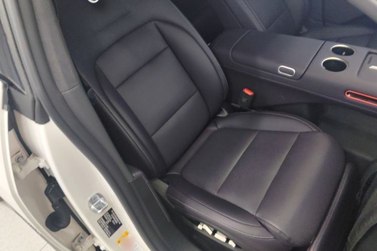 Used Avatr 07 2026 Ultra Pure-Electric All-Wheel-Drive Version Right Front Seat