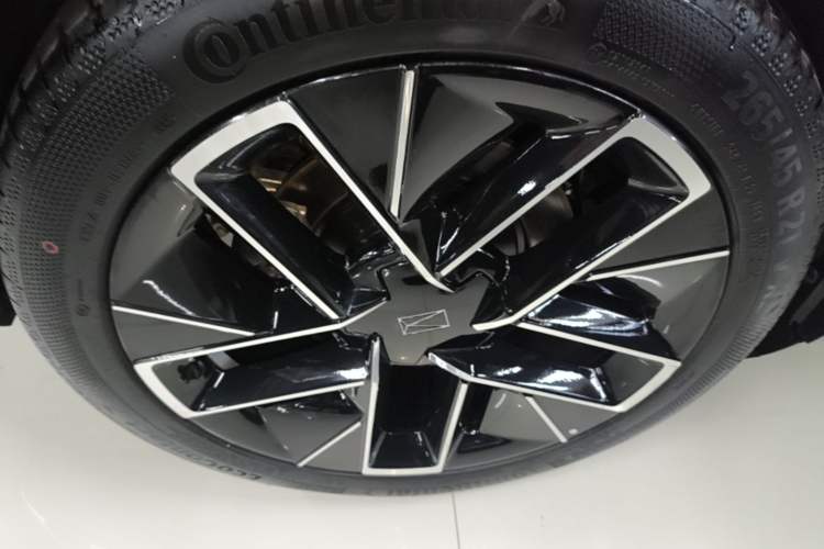 Used Avatr 07 2026 Max+ Pure-Electric Version Right Rear Wheel Hub