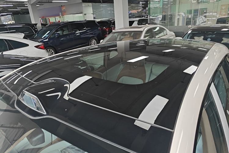 Used Avatr 07 2026 Elite Range-Extended Version Roof