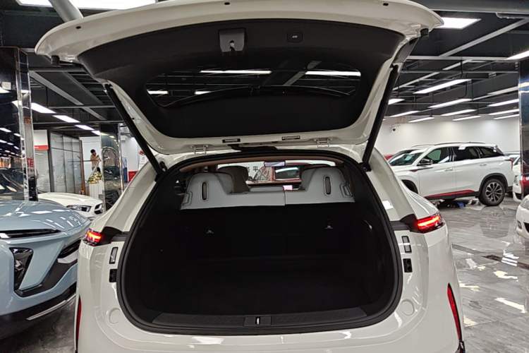 Used Avatr 07 2026 Elite Pure-Electric Version Trunk