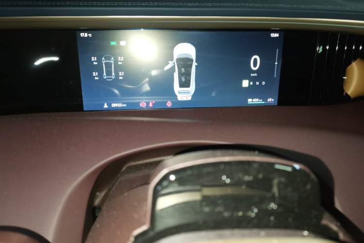 Used Avatr 11 2023 HarmonyOS Version Smart Enjoyment Upgrade Model 90-Degree Rear-Wheel Drive Edition Instrument Cluster