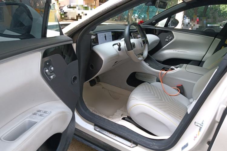 Used Avatr 11 2023 Harmony 90-degree Rear-wheel Drive Edition Driver Seat