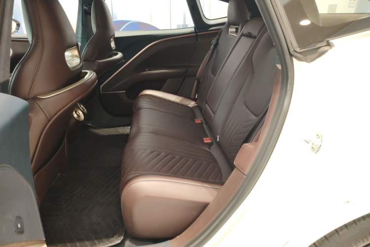 Used Avatr 11 2023 Long-Range Single-Motor Version 5 Seats Left Rear Seat