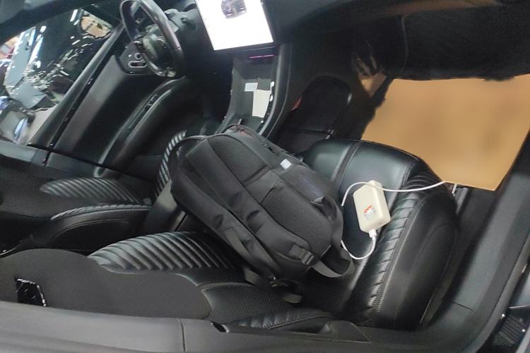 Used Avatr 11 2022 011 MMW Collaboration Limited Edition Right Front Seat