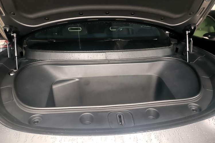 Used Avatr 11 2022 Ultra-Long Range Dual-Motor Luxury Edition 4 Seats Engine Bay