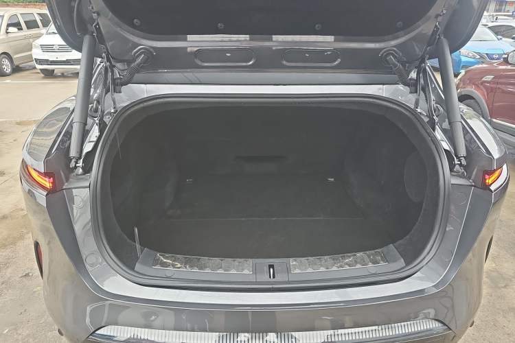 Used Avatr 11 2022 Ultra-Long Range Dual-Motor Luxury Edition 4 Seats Trunk