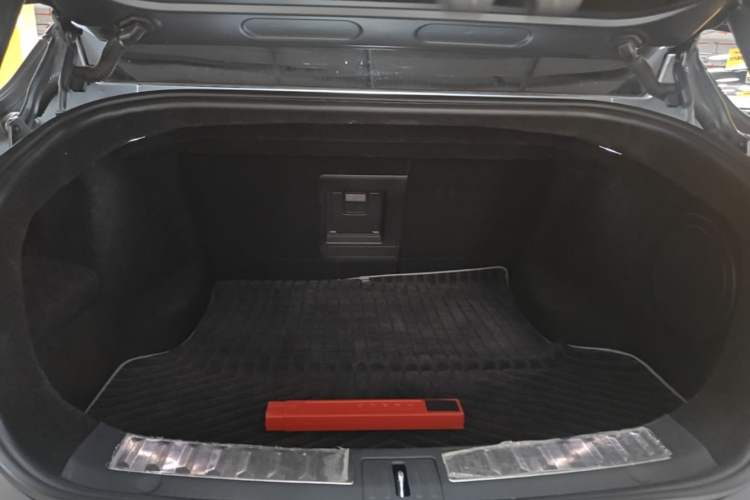 Used Avatr 11 2022 Long-Range Dual-Motor Version 5 Seats Trunk