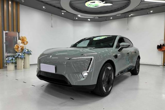 Used Avatr 11 2022 Long-Range Dual-Motor Luxury Edition 5 Seats