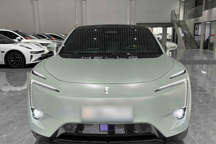 Used Avatr 11 2022 Ultra-Long Range Dual-Motor Luxury Edition 5 Seats Exterior 2