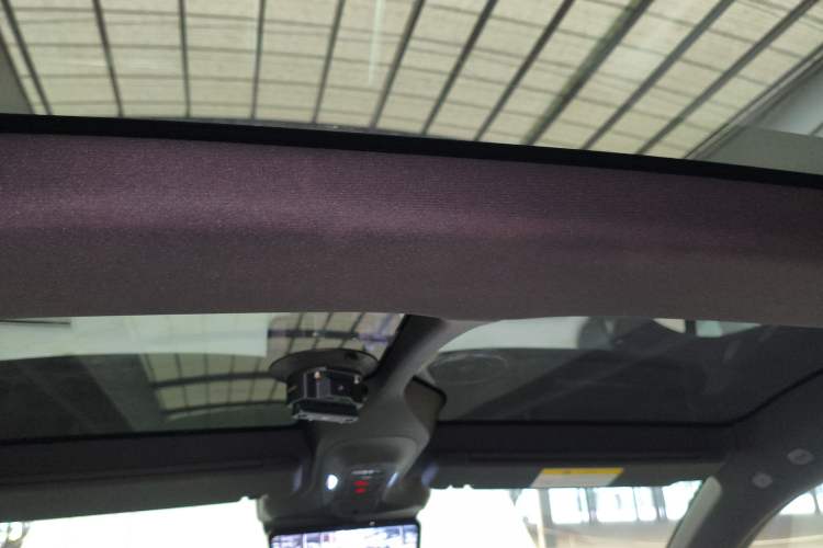 Used Avatr 11 2022 Long-Range Dual-Motor Version 5 Seats Headliner