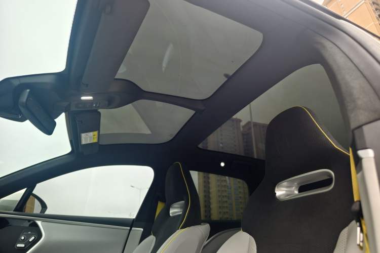Used Avatr 11 2022 Long-Range Dual-Motor Luxury Edition 4 Seats Headliner