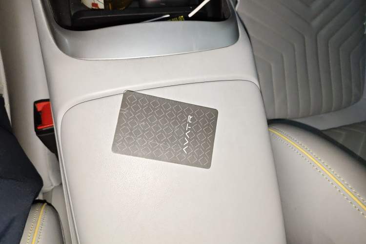 Used Avatr 11 2022 Long-Range Dual-Motor Luxury Edition 4 Seats Interior 1