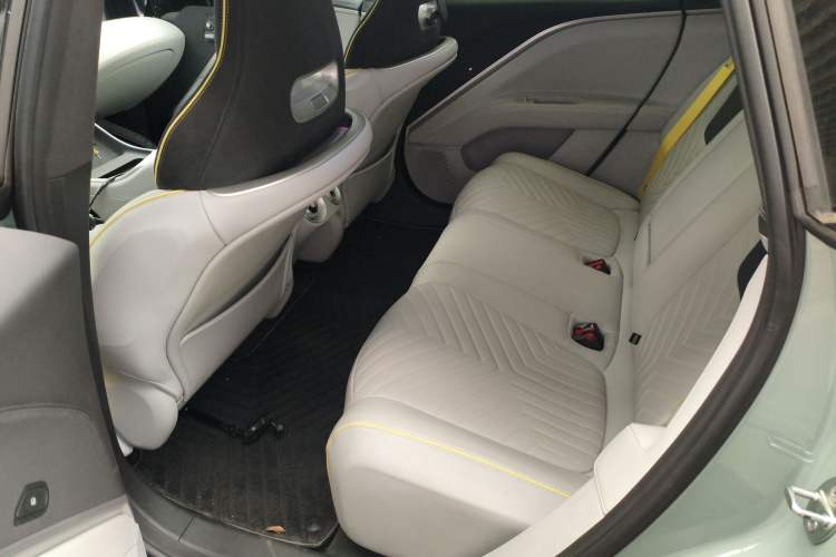 Used Avatr 11 2022 Long-Range Dual-Motor Version 5 Seats Interior 4