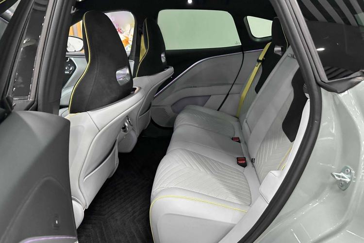 Used Avatr 11 2022 Long-Range Dual-Motor Luxury Edition 5 Seats Interior 7