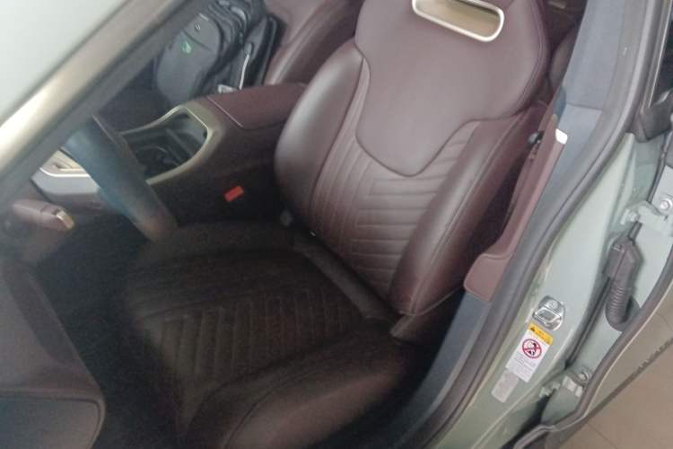 Used Avatr 11 2022 Ultra-Long Range Dual-Motor Luxury Edition 4 Seats Left Front Seat
