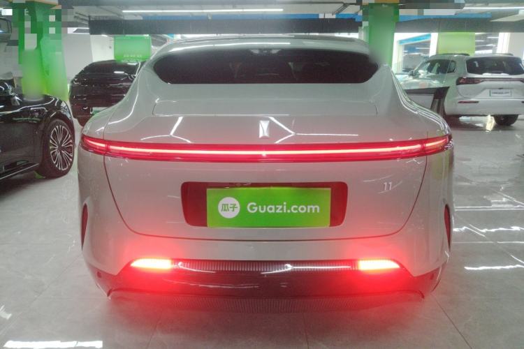Used Avatr 11 2022 Long-Range Dual-Motor Luxury Edition 4 Seats Rear
