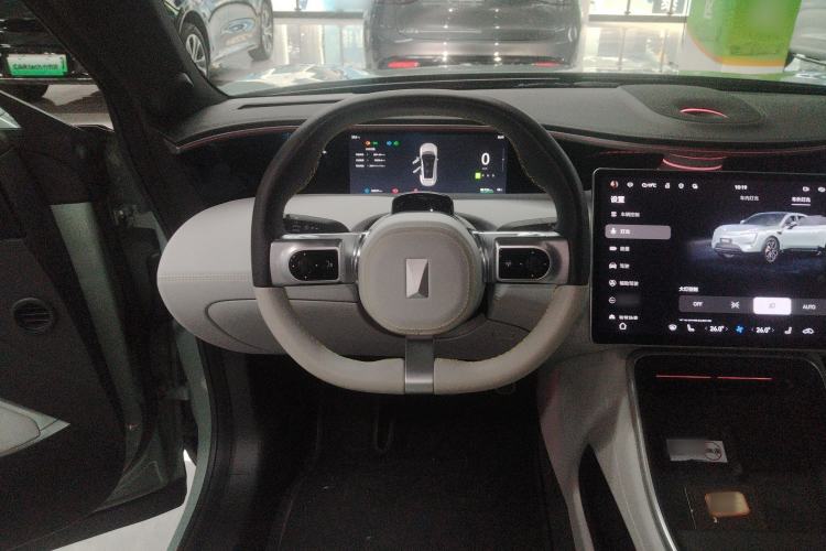 Used Avatr 11 2022 Long-Range Dual-Motor Luxury Edition 4 Seats Steering Wheel