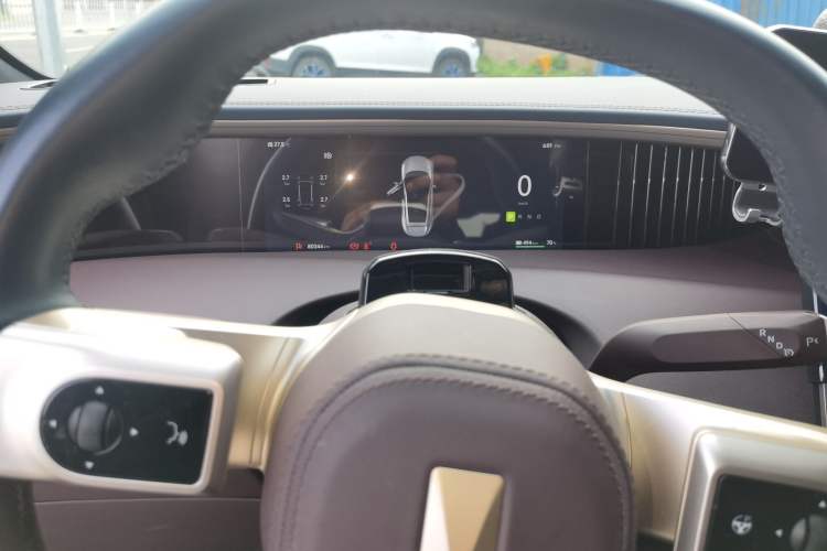 Used Avatr 11 2022 Ultra-Long Range Dual-Motor Luxury Edition 5 Seats Instrument Cluster