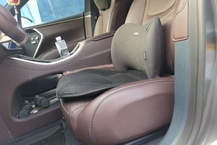Used Avatr 11 2022 Ultra-Long Range Dual-Motor Luxury Edition 5 Seats Left Front Seat