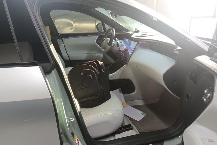 Used Avatr 11 2022 Long-Range Dual-Motor Luxury Edition 4 Seats Right Front Seat