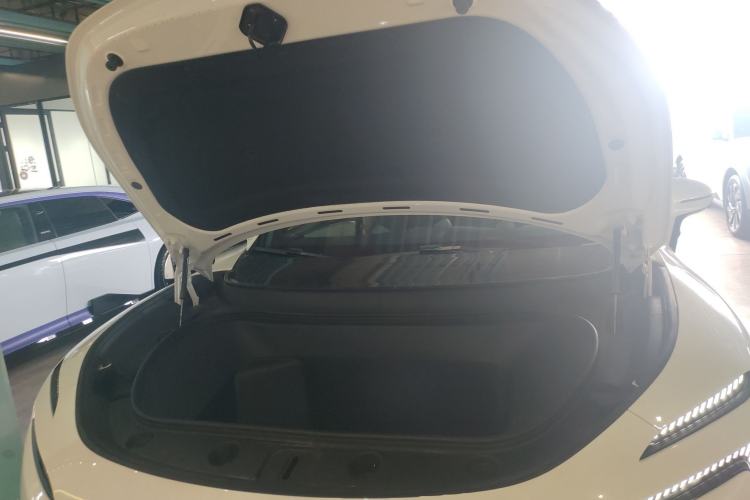 Used Avatr 11 2022 Ultra-Long Range Dual-Motor Luxury Edition 4 Seats Engine Bay