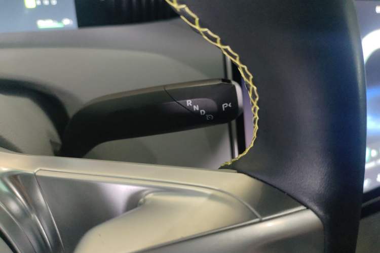 Used Avatr 11 2022 Ultra-Long Range Dual-Motor Luxury Edition 4 Seats Gear Lever