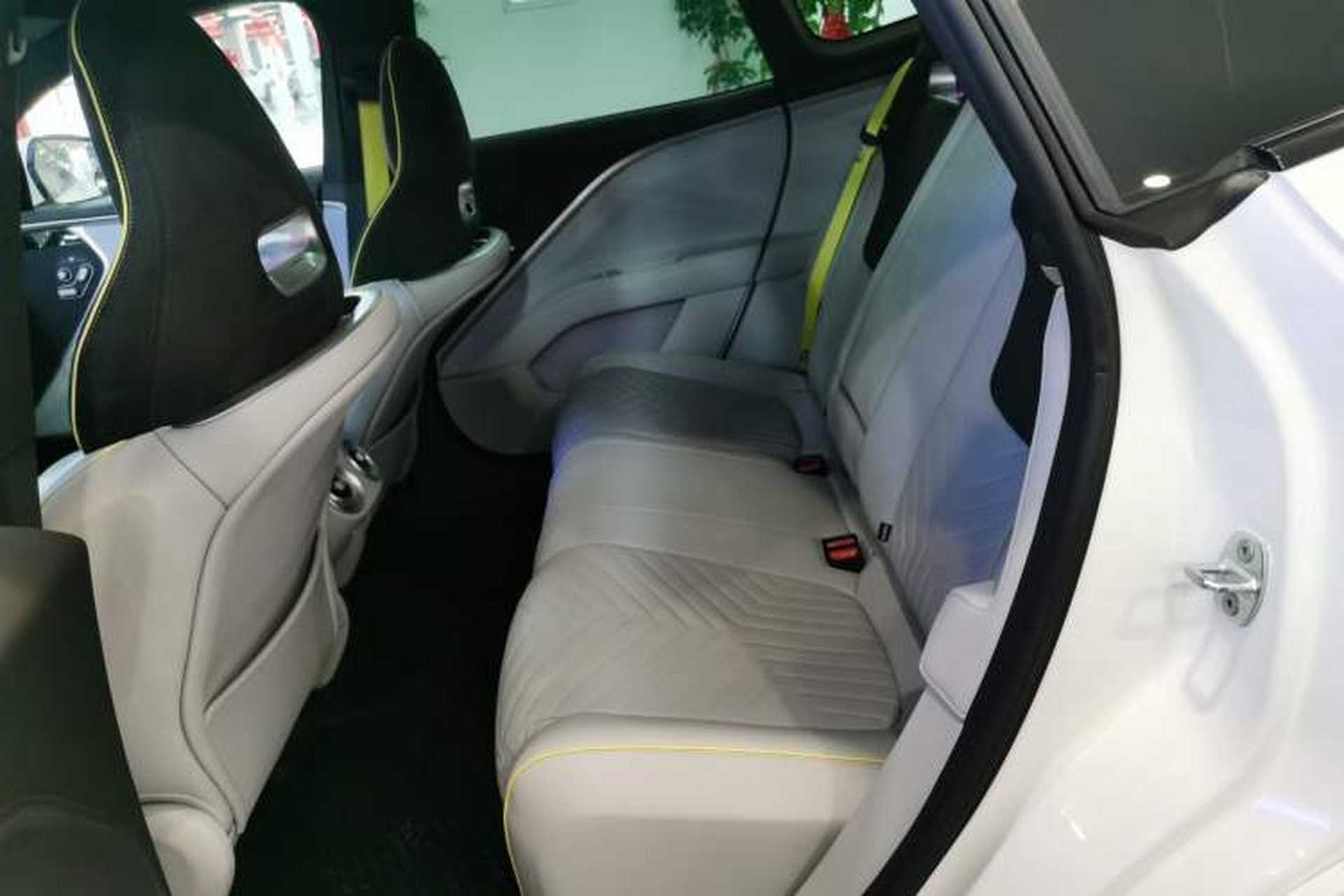 Used Avatr 11 2022 Long-Range Dual-Motor Version 5 Seats Interior 4