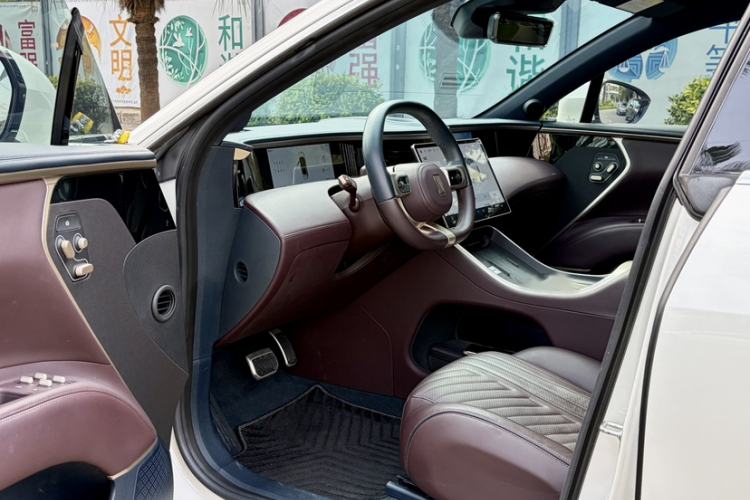 Used Avatr 11 2022 Long-Range Dual-Motor Luxury Edition 5 Seats Interior 7