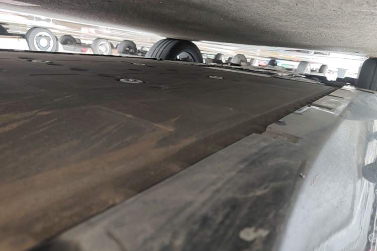 Used Avatr 11 2022 Long-Range Dual-Motor Version 5 Seats Left Side Sill