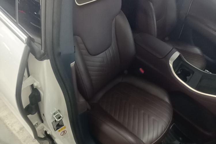 Used Avatr 11 2022 Long-Range Dual-Motor Version 5 Seats Right Front Seat