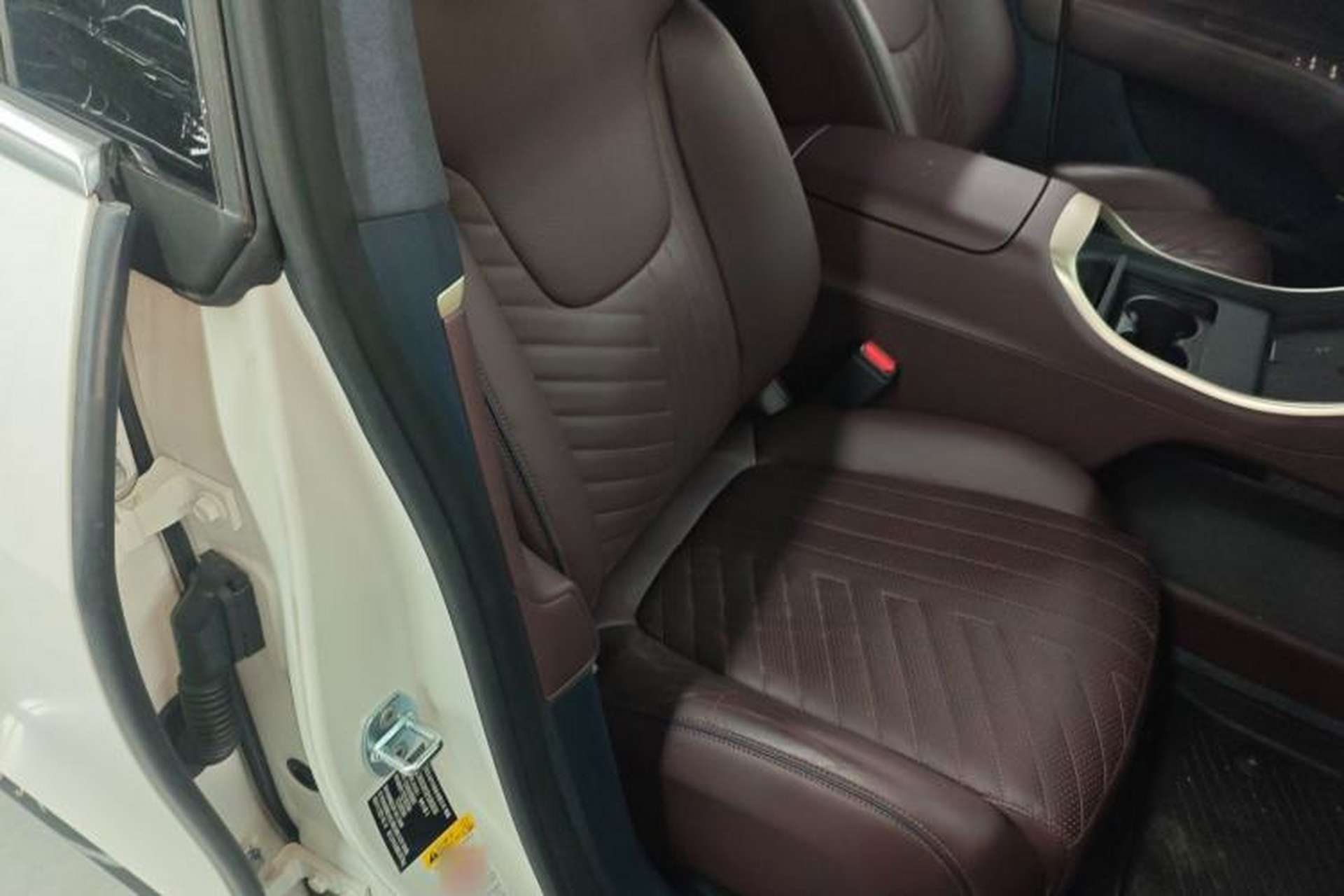 Used Avatr 11 2022 Ultra-Long Range Dual-Motor Luxury Edition 4 Seats Right Front Seat