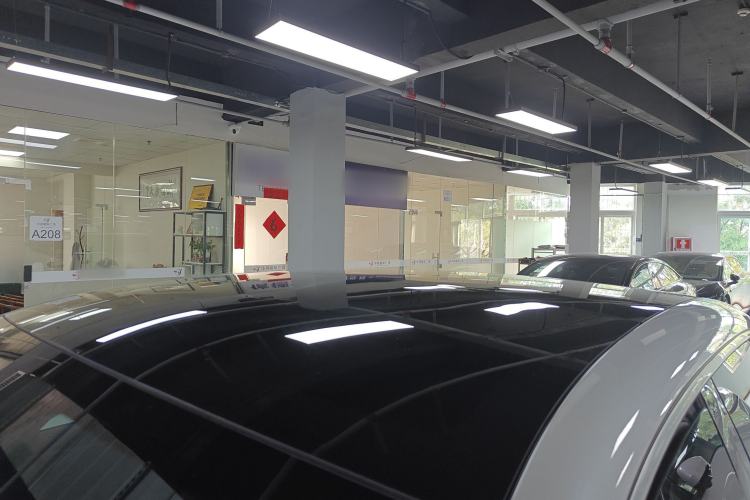 Used Avatr 11 2022 Long-Range Dual-Motor Luxury Edition 5 Seats Roof