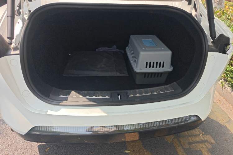 Used Avatr 11 2022 Long-Range Dual-Motor Luxury Edition 4 Seats Trunk