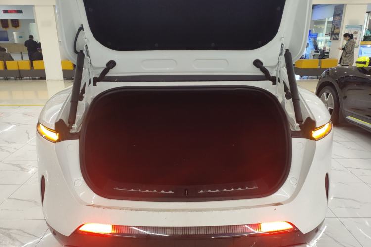 Used Avatr 11 2022 Ultra-Long Range Dual-Motor Luxury Edition 4 Seats Trunk