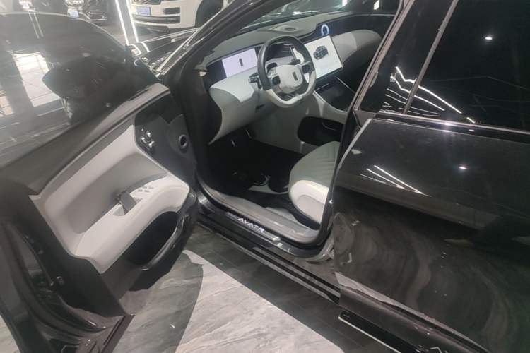 Used Avatr 11 2023 Harmony 90° Luxury Edition Driver Seat