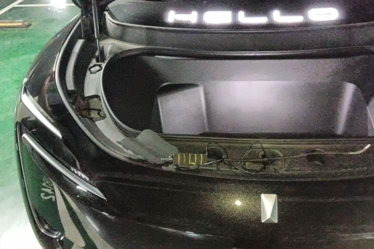 Used Avatr 11 2023 Harmony 116° Luxury Edition Engine Bay Right