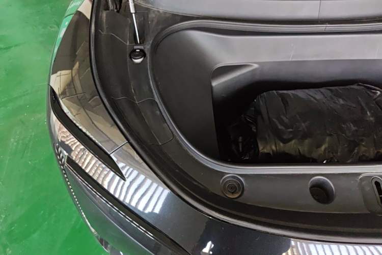 Used Avatr 11 2023 Harmony 90-degree Rear-wheel Drive Edition Engine Bay Right