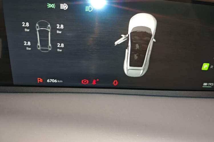 Used Avatr 11 2023 HarmonyOS Edition Smart Enjoyment Upgrade Model 90-Degree Luxury Edition Instrument Cluster