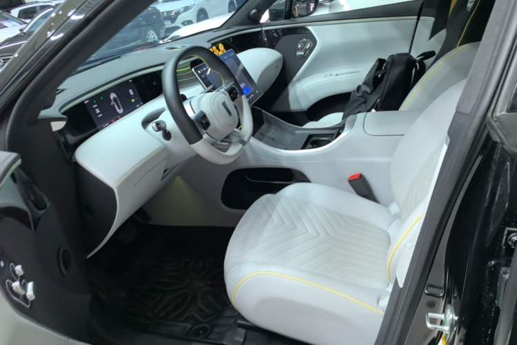 Used Avatr 11 2023 Harmony 90-degree Rear-wheel Drive Business Edition Left Front Seat
