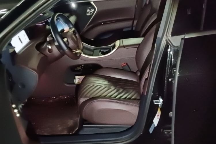 Used Avatr 11 2023 Harmony 116° Luxury Edition Left Front Seat