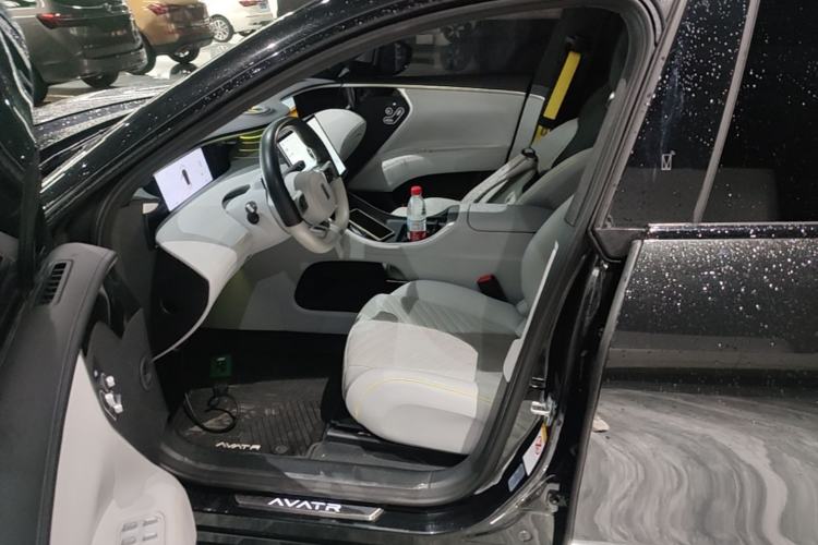 Used Avatr 11 2023 Harmony 90° Luxury Edition Left Front Seat